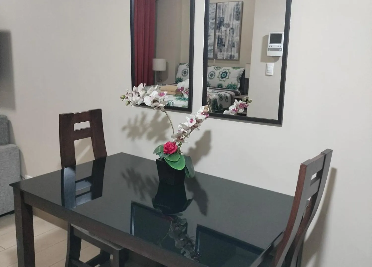 Rqui Condotel Near Airport Pasay 0*,